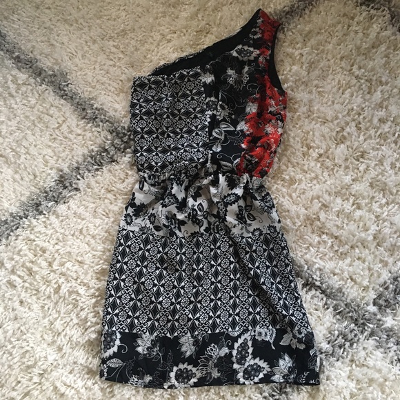 United Colors Of Benetton Dresses & Skirts - Benetton one shoulder dress